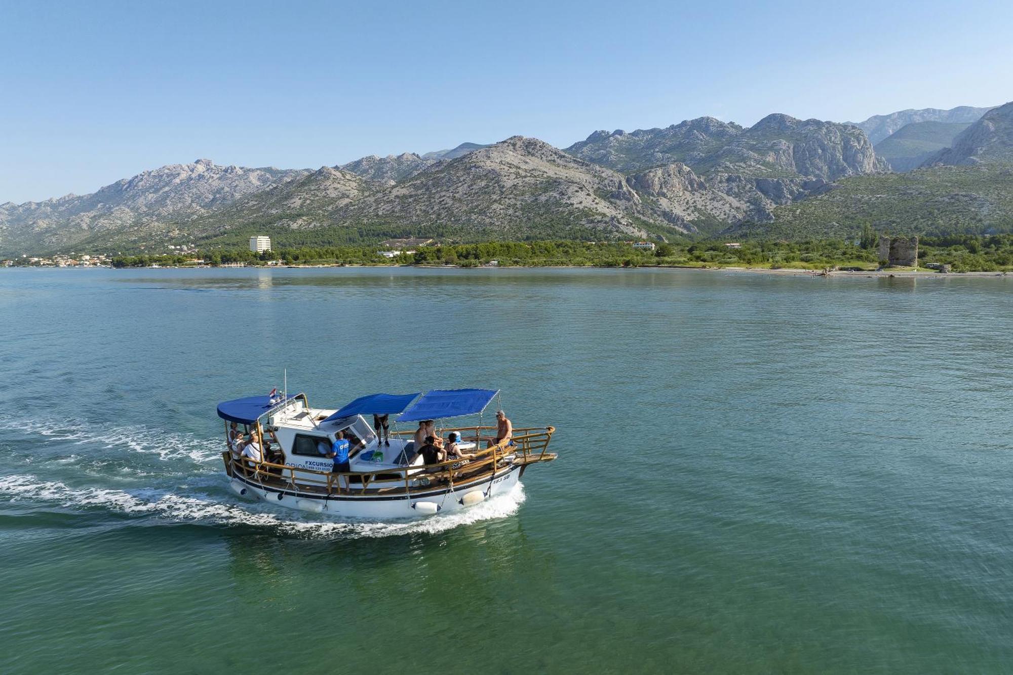 Apartmani Tinka Starigrad Paklenica Exterior foto