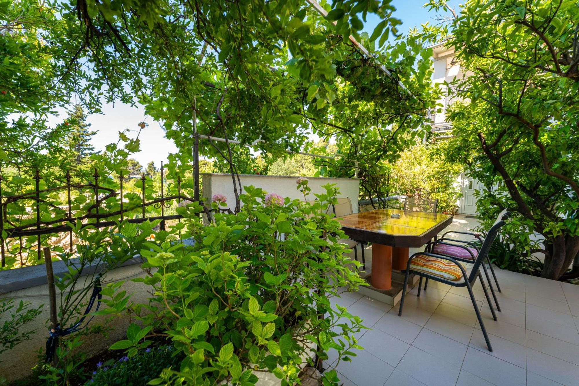 Apartmani Tinka Starigrad Paklenica Exterior foto